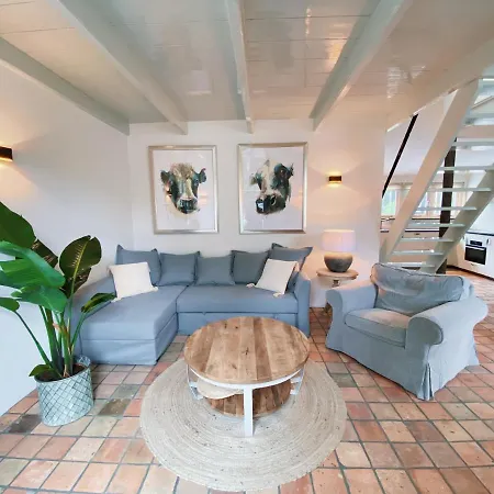 Cozy Historical בית נופש