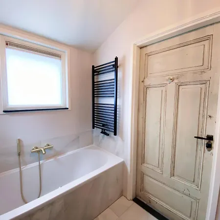 בית נופש Cozy Historical