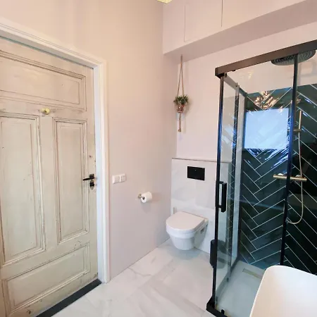 Cozy Historical ואסנאר