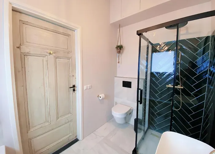 Cozy Historical Wassenaar